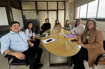 UFASTA presentó a OSSE los resultados de un estudio sobre la percepción ciudadana de la gestión del agua